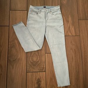 GAP True Skinny Jeans